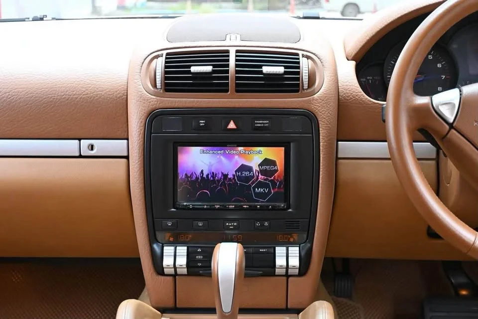 2004 Porsche Cayenne I  2