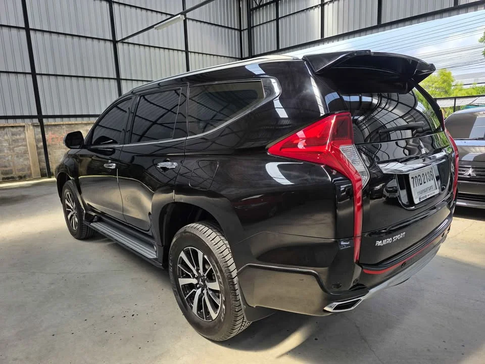 2018 Mitsubishi Pajero Sport III 2