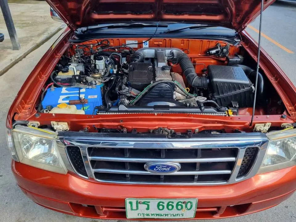 2003 Mazda 2500 Fighter V 2