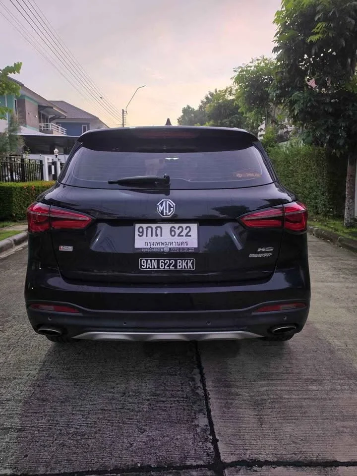 2019 MG HS 3