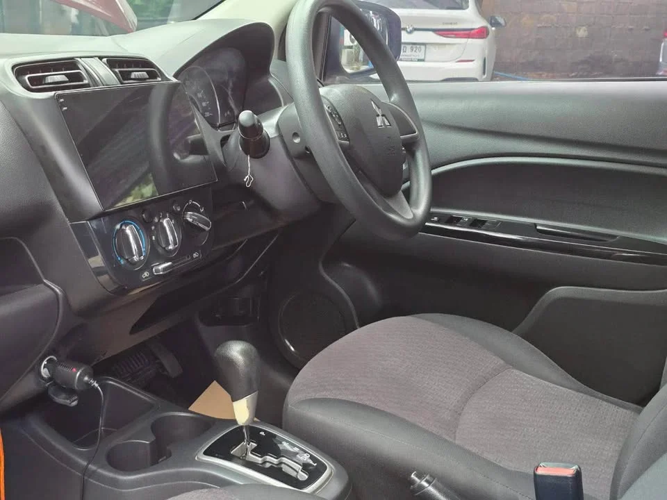 2016 Mitsubishi Mirage VI 3