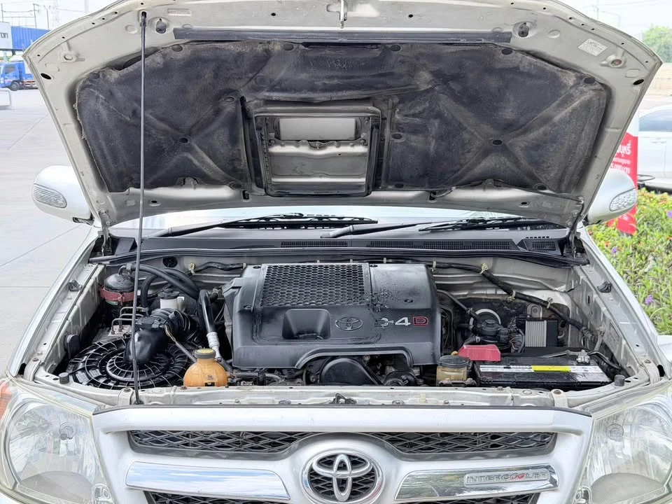 2007 Toyota Hilux VII 3