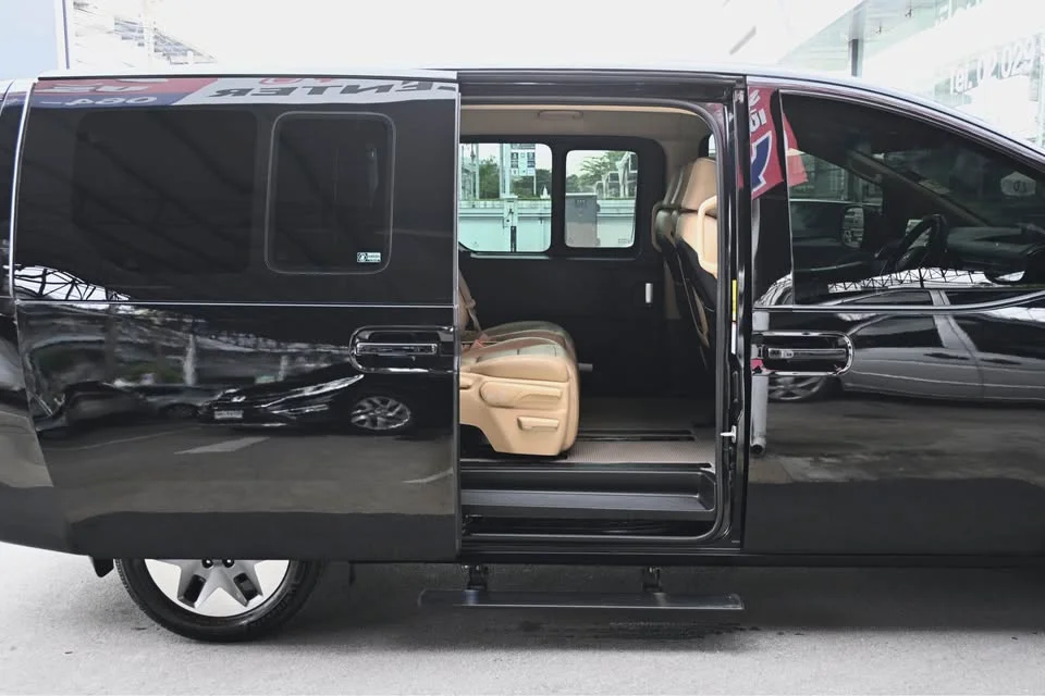 2021 Hyundai Staria US4 3