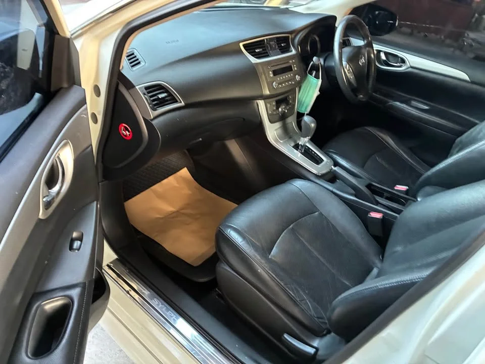 2013 Nissan Sylphy III (B17) 2