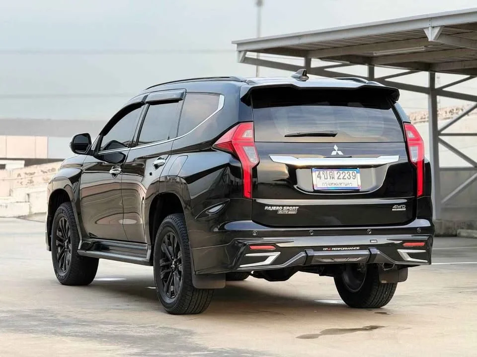 2023 Mitsubishi Pajero Sport III 3