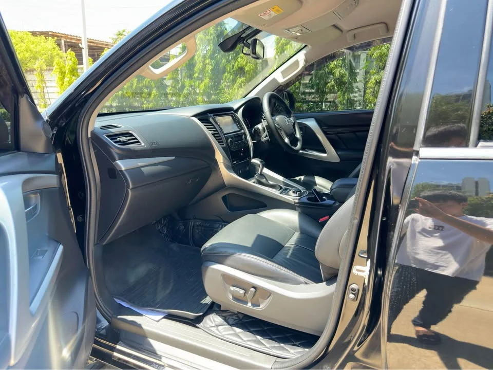 2017 Mitsubishi Pajero Sport III 2