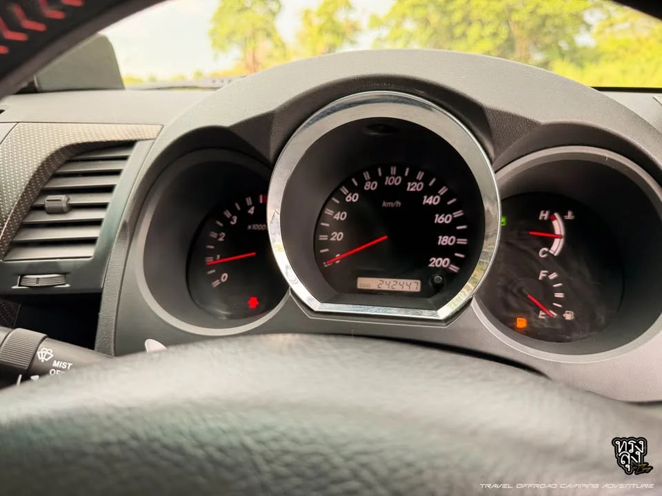 2007 Toyota Fortuner I 3