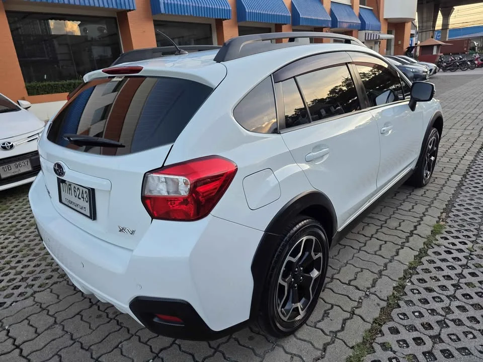 2014 Subaru XV I 2