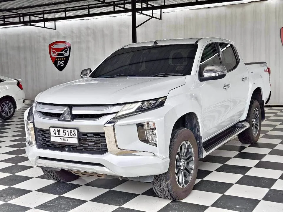 2018 Mitsubishi Triton V 2
