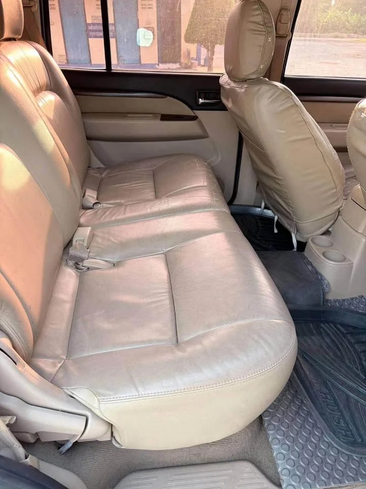 2012 Ford Everest I 2