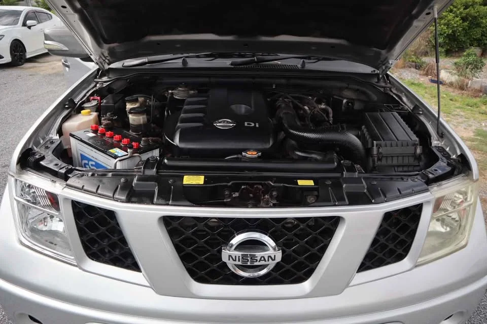 2012 Nissan Navara II 3