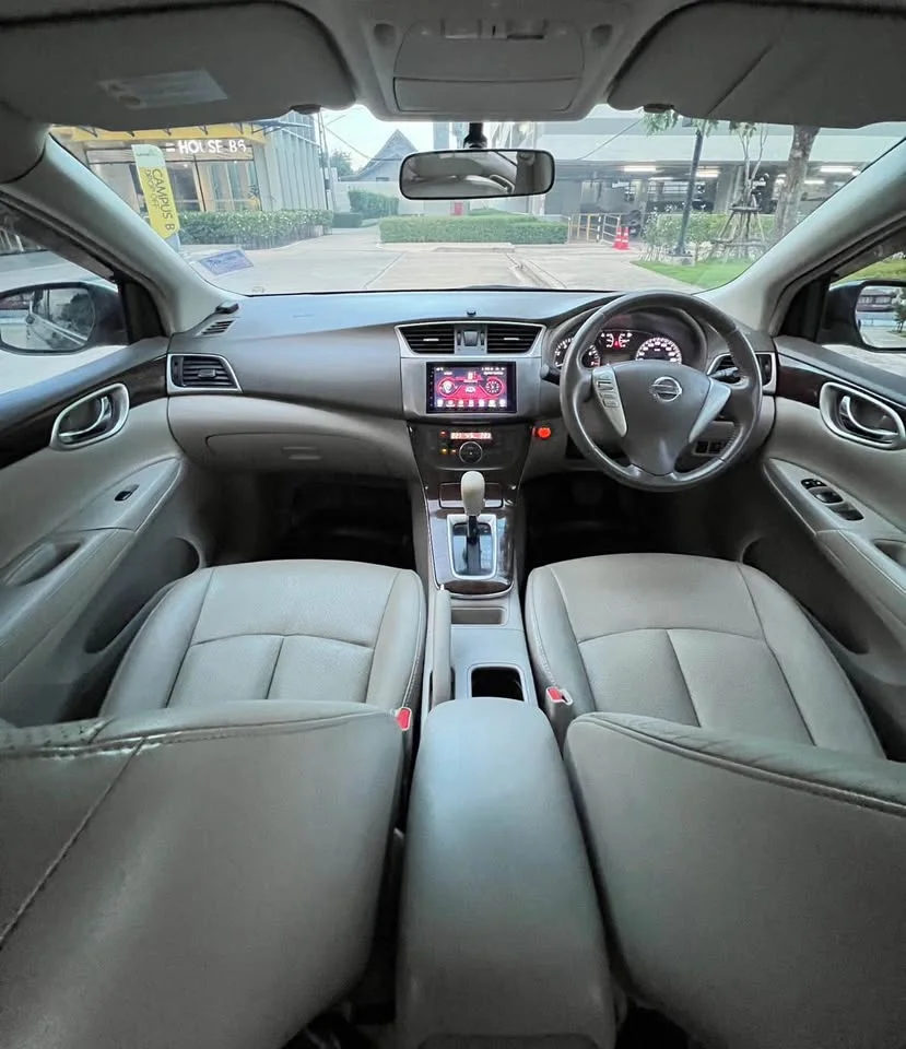 2013 Nissan Sylphy III (B17) 3