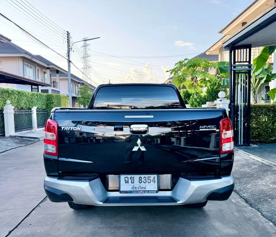 2018 Mitsubishi Triton V 2