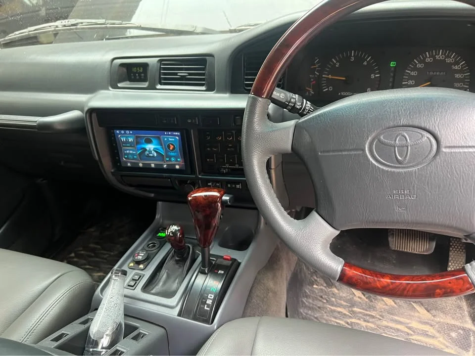 1996 Toyota Land Cruiser J80 3