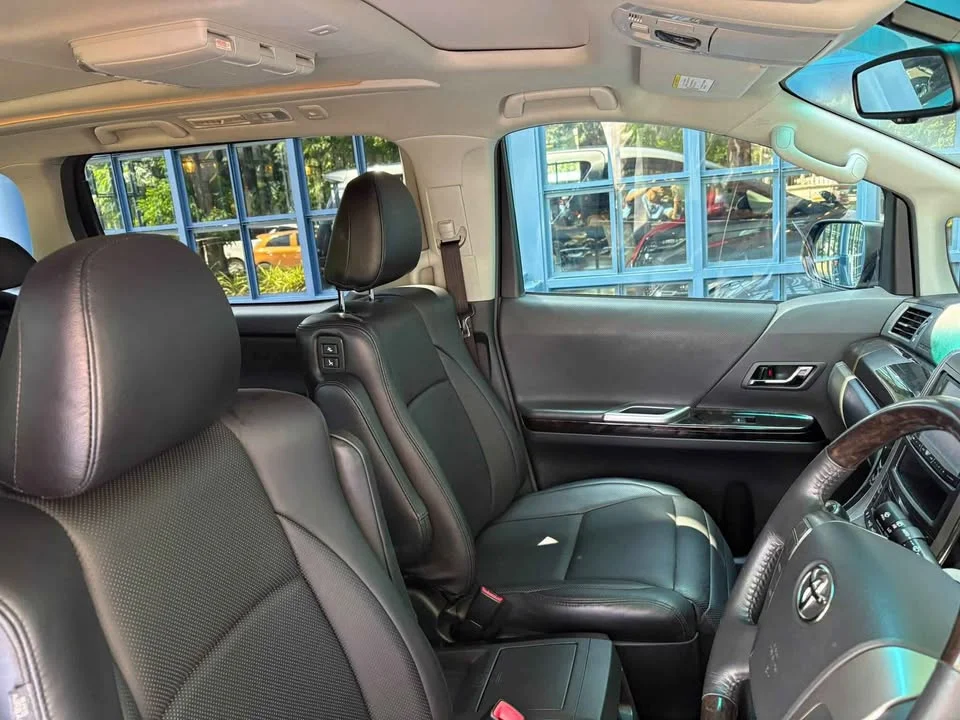 2013 Toyota Alphard, Vellfire II (AH20) 3