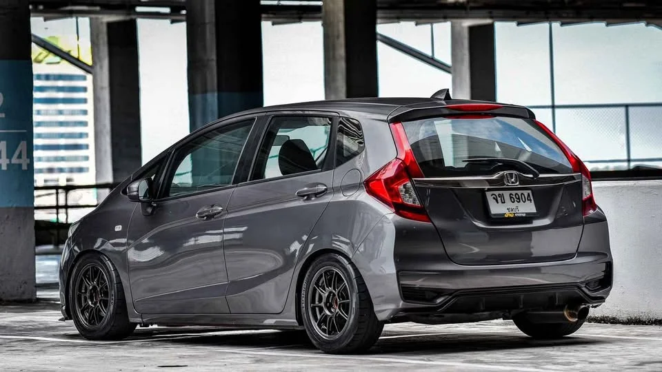 2020 Honda Jazz III 2