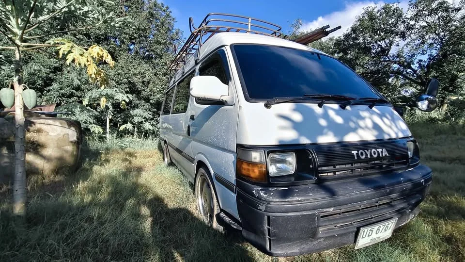 1993 Toyota Commuter IV (H100) 2