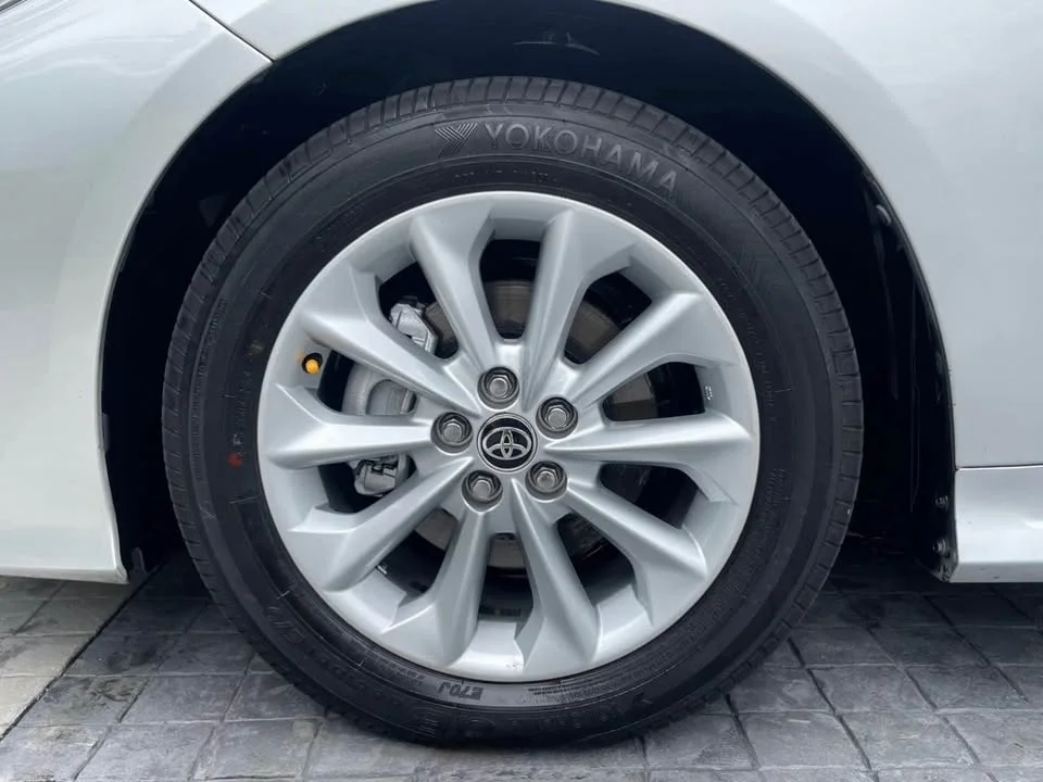 2020 Toyota Corolla Altis XII (E210) 3