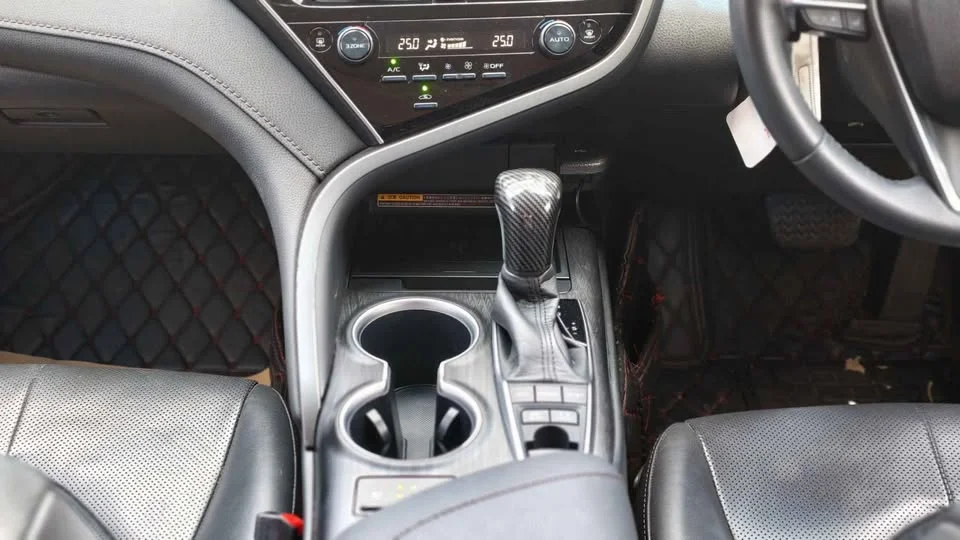 2022 Toyota Camry VIII (XV70) 2