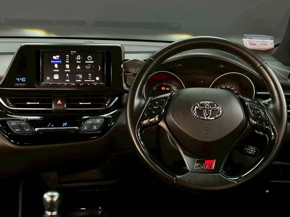 2022 Toyota C-HR I 3