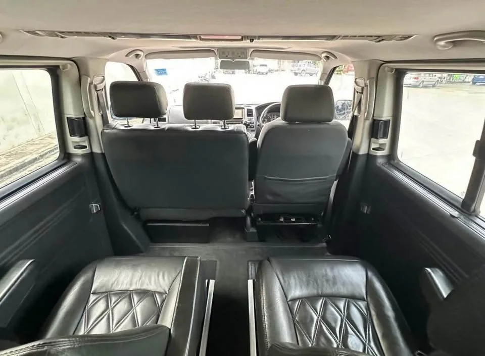 2013 Volkswagen Caravelle T5 2