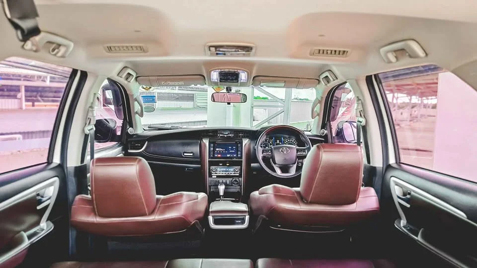 2018 Toyota Fortuner II 3