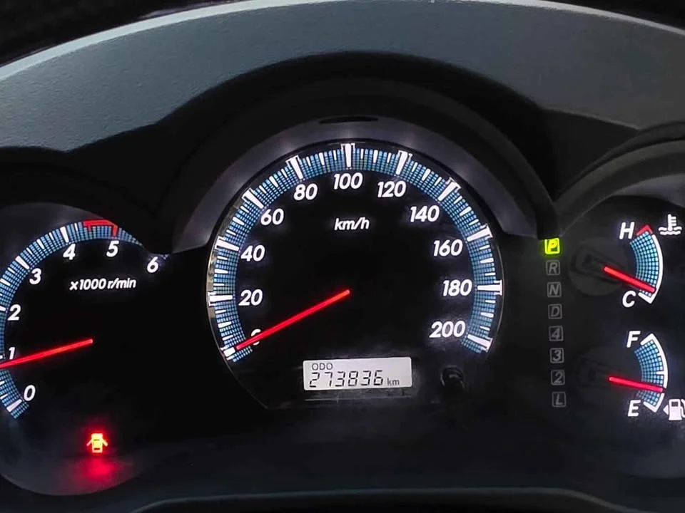 2014 Toyota Fortuner I 3