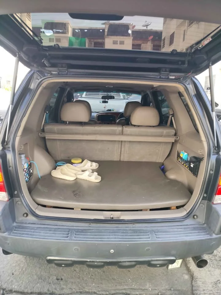 2004 Ford Escape I 2
