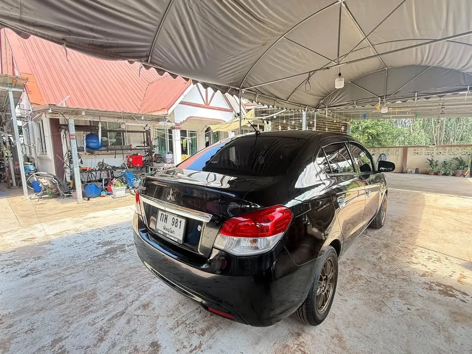 2013 Mitsubishi Attrage VI 2