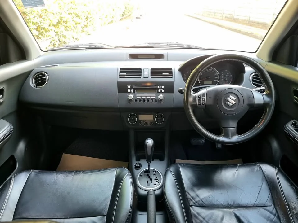 2010 Suzuki Swift I 2