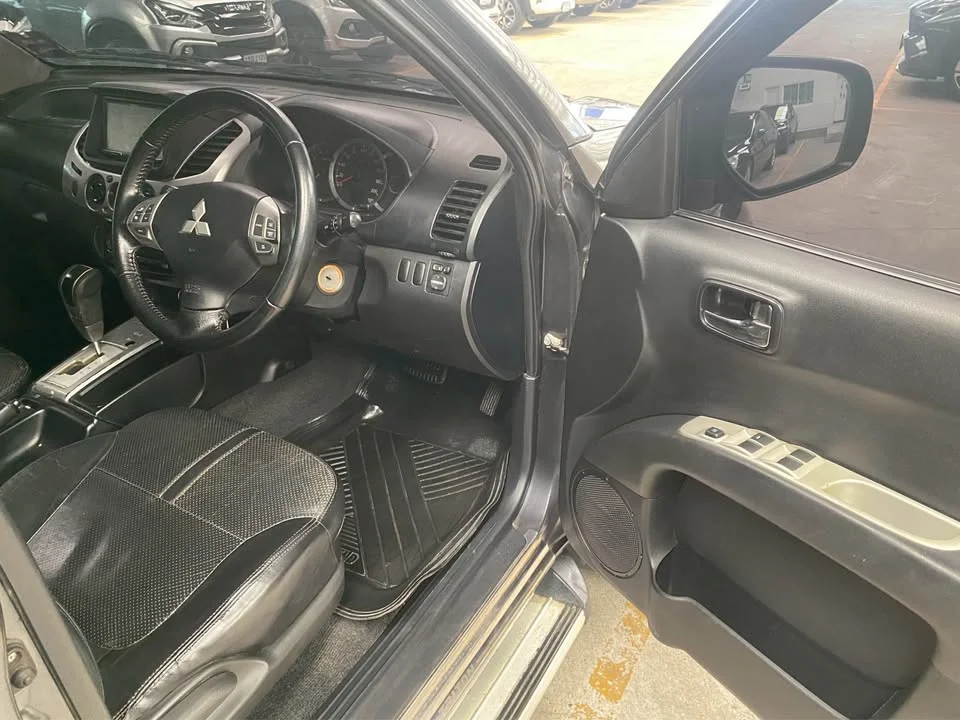 2013 Mitsubishi Triton IV 3