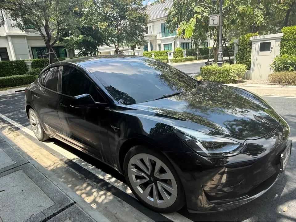 Tesla Model 3 3