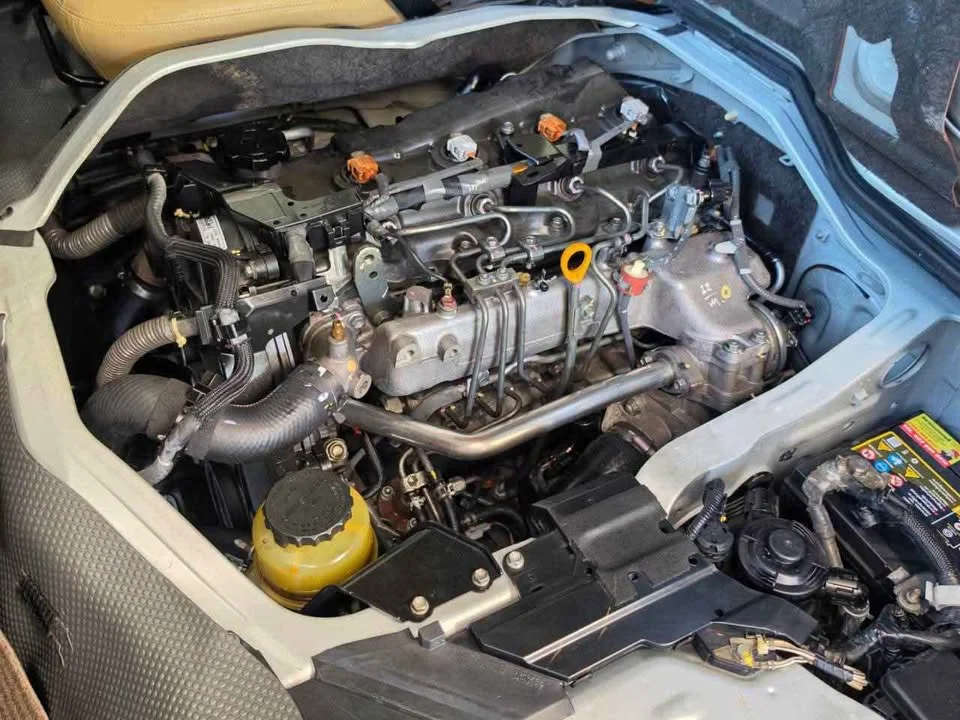 2013 Toyota HiAce V (H200) 2