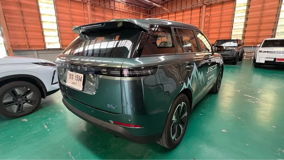 2026 Land Rover Range Rover Sport III 2