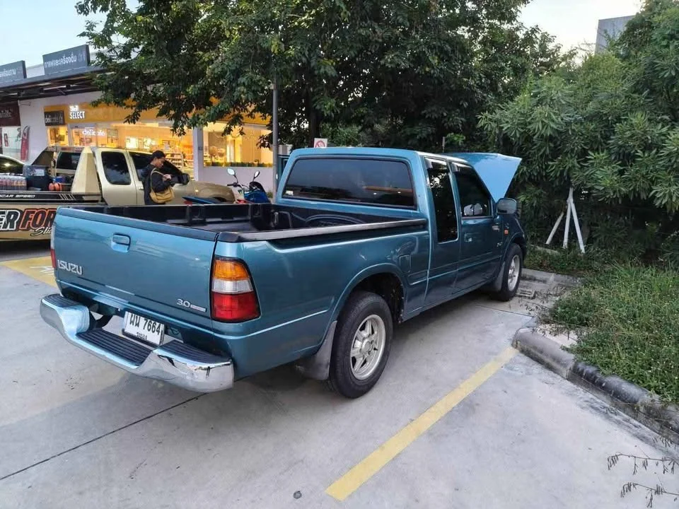 2002 Isuzu Faster Dragon Eyes III 3