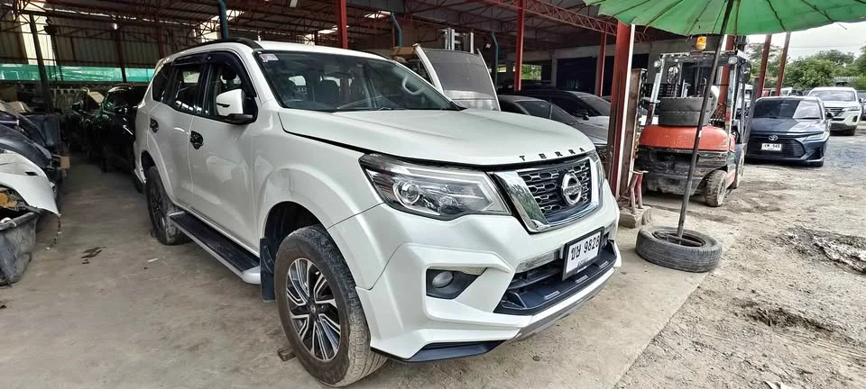 2020 Nissan Terra 2