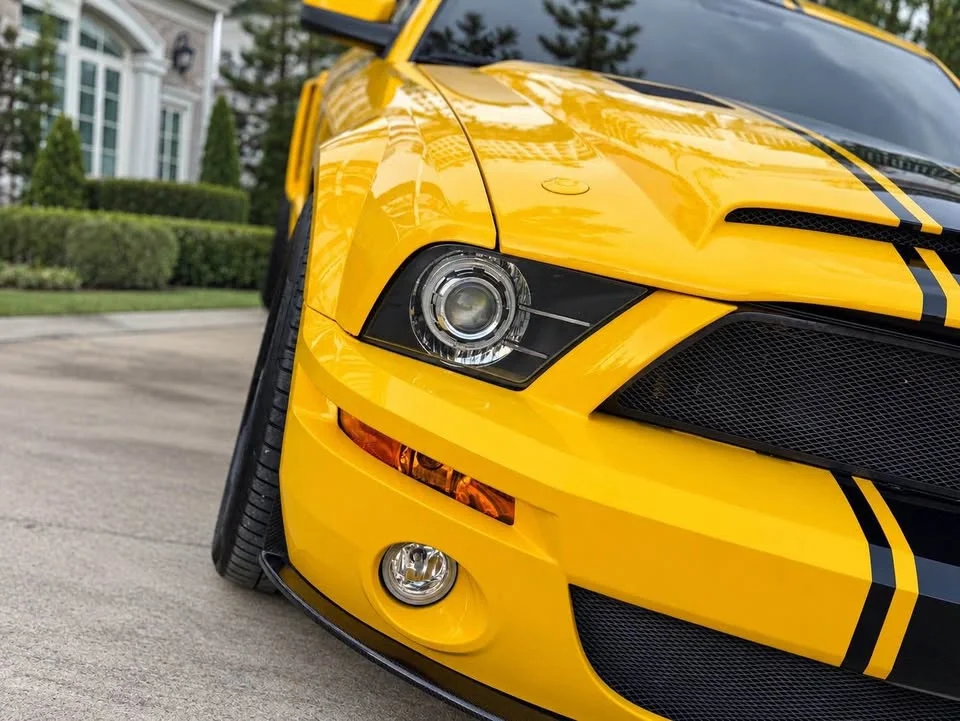2006 Ford Mustang V 2