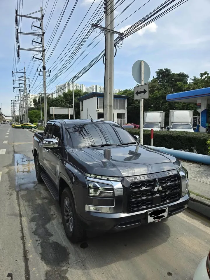 2023 Mitsubishi Triton VI 2
