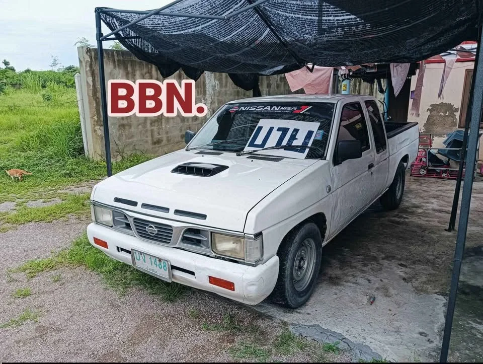 1990 Nissan Big M D21 3