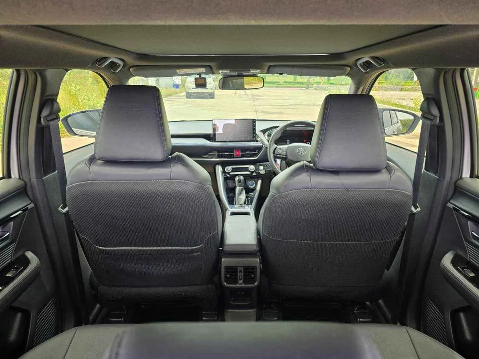 2024 Toyota Yaris Cross AC200 3