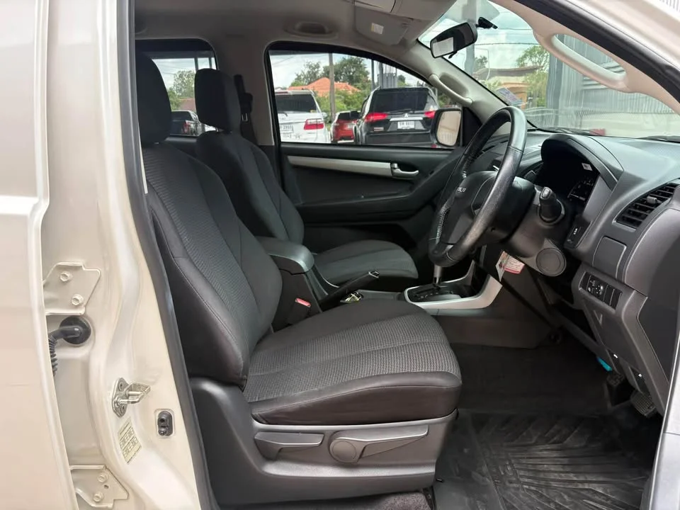 2015 Isuzu D-Max II (RT) 2