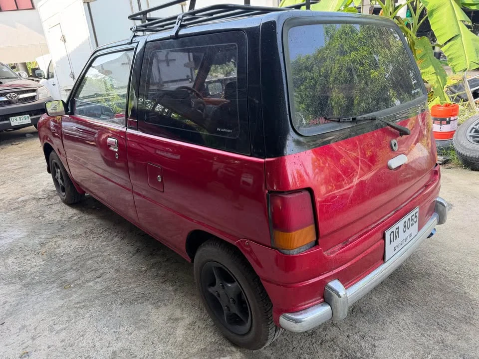 Daihatsu Mira Gino L700 3