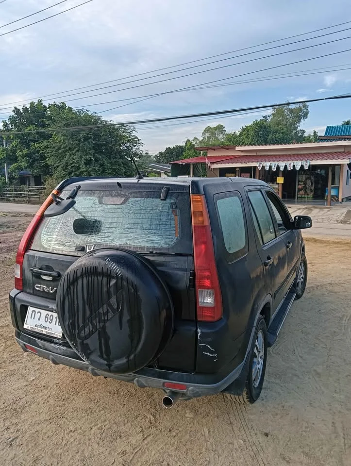 2004 Honda CR-V II 2