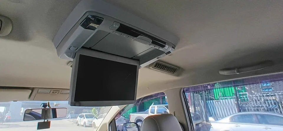 2011 Toyota Innova I 2