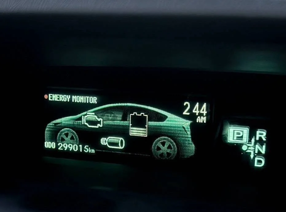 2012 Toyota Prius III 2