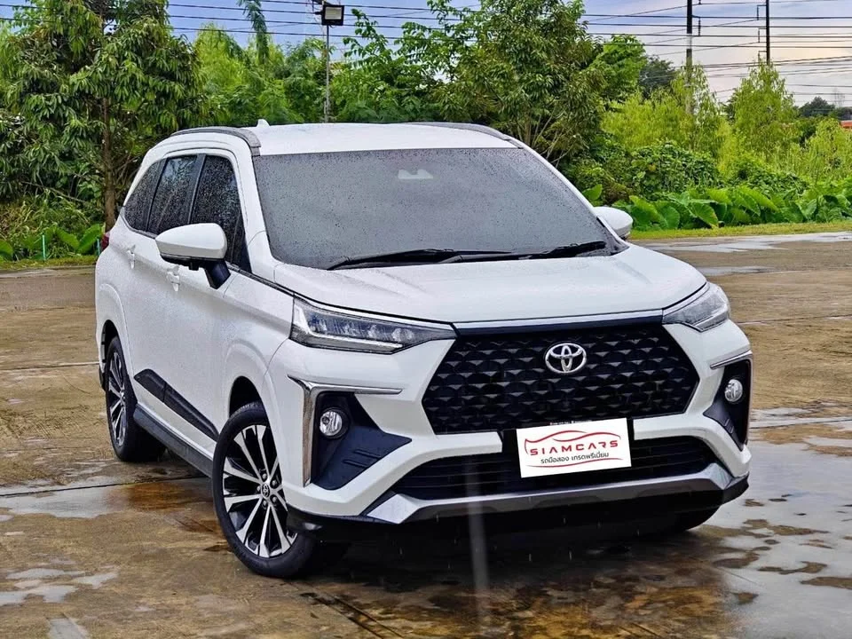 2023 Toyota Veloz III 3
