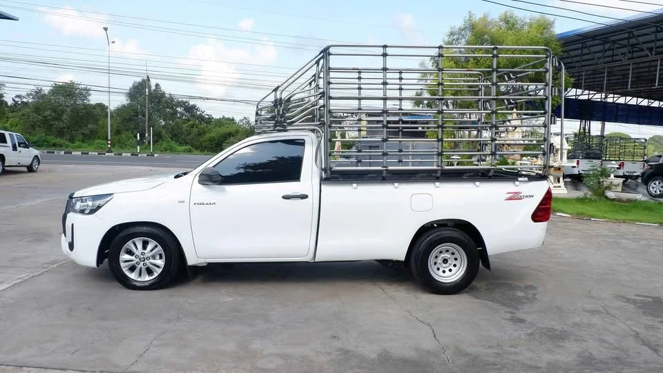 2022 Toyota Hilux VIII 3