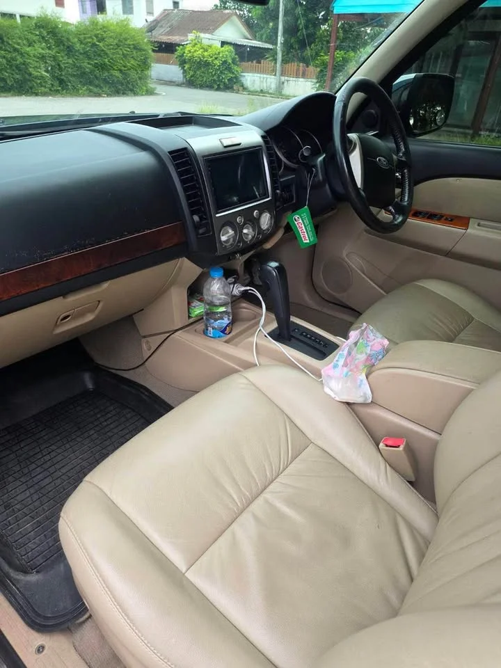 2007 Ford Everest I 3