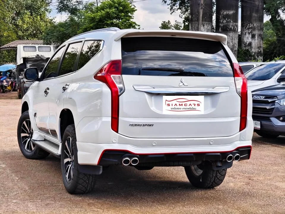 2016 Mitsubishi Pajero Sport III 3