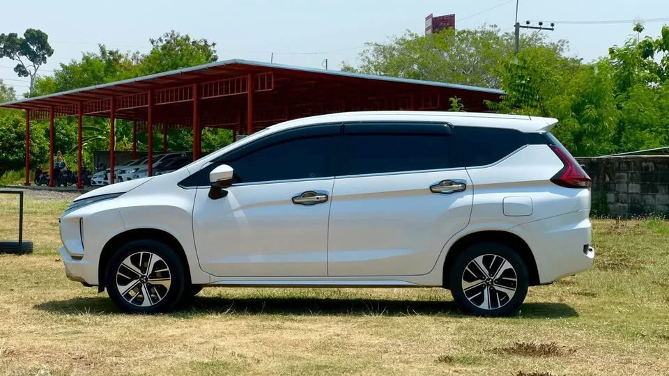2019 Mitsubishi Xpander I 3